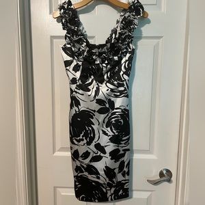 EUC 00 WHBM White House Black Market Dress